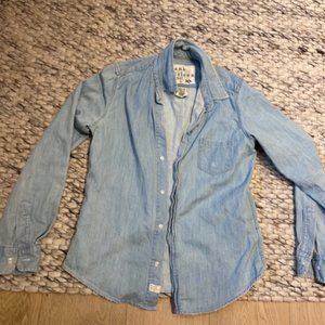 Frank and Eileen Barry Denim Shirt size S